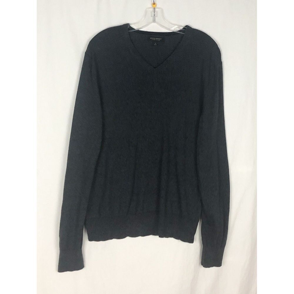 Banana Republic Sweater Mens Size L Dark‎ Gray Luxury Blend V Neck Silk Blend